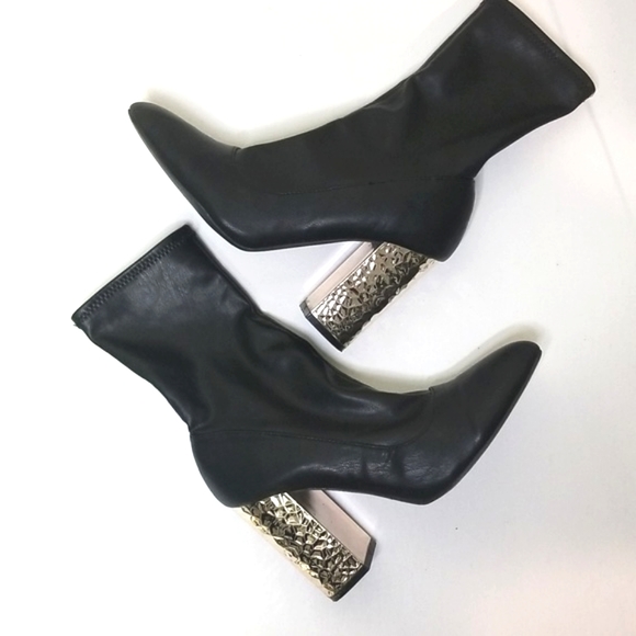 Qupid Hammered Metal Heel Boots - Picture 1 of 6